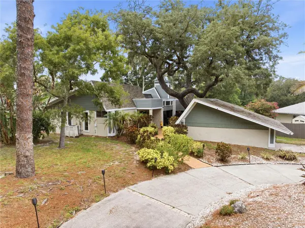 2860 BRIARWOOD LN, Palm Harbor, FL 34683