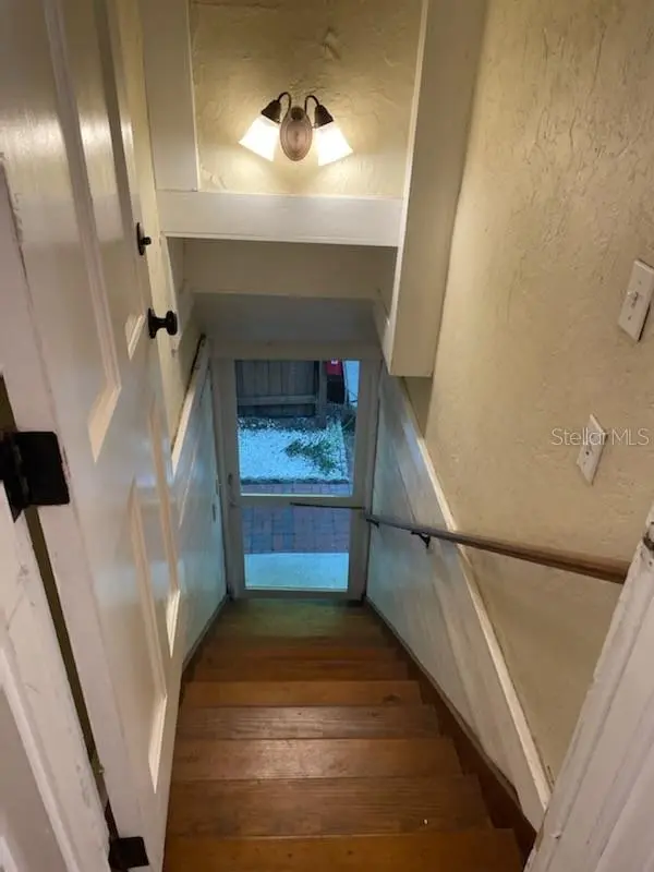 807 1/2 S FREMONT AVE ##Upper, Tampa, FL 33606