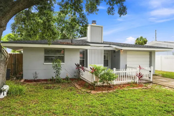 1680 PINEHURST RD, Dunedin, FL 34698