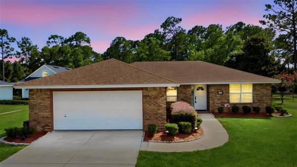 687 WINTERBERRY TRL, Deland, FL 32724
