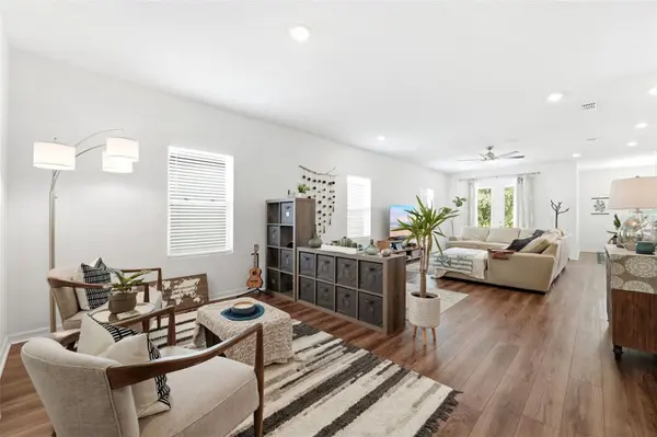 1525 PLAYWRIGHT DR, Deland, FL 32720