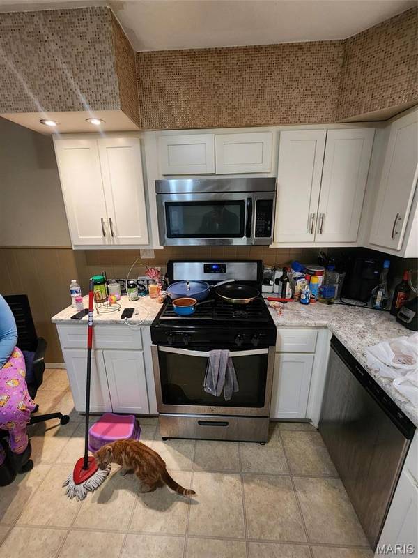 840 Naomi AVE, Florissant, MO 63031