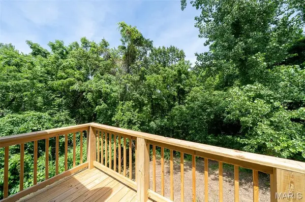 1920 Anna Leah LN, Washington, MO 63090