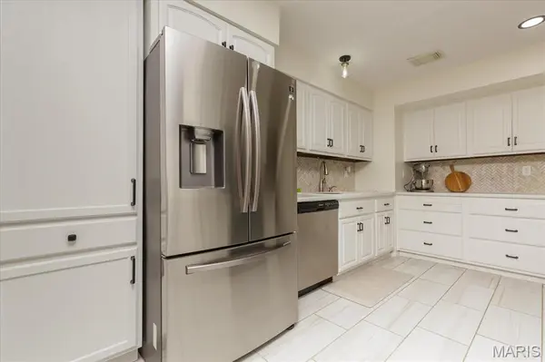 640 Painted Vista DR, Ballwin, MO 63021