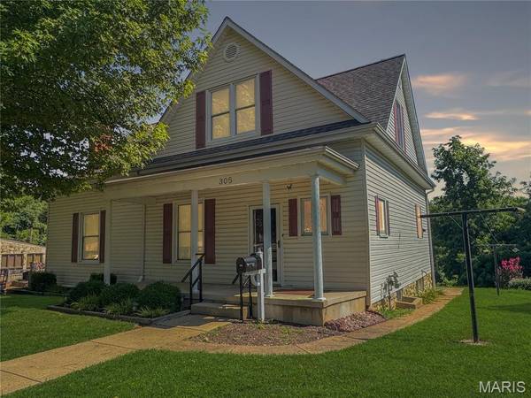305 E Main ST, Washington, MO 63090
