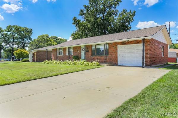 3201 Fehling RD, Granite City, IL 62040