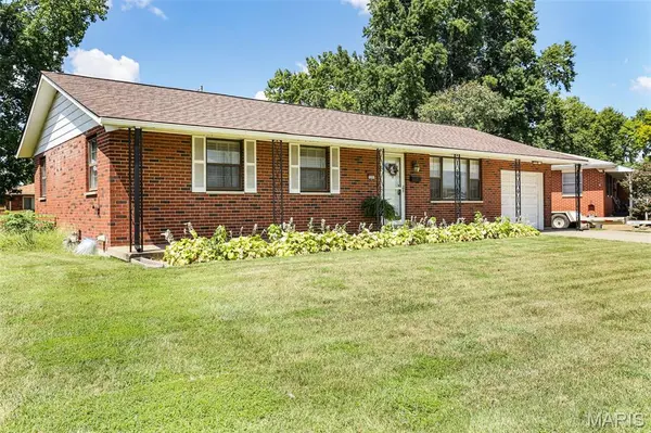 3201 Fehling RD, Granite City, IL 62040