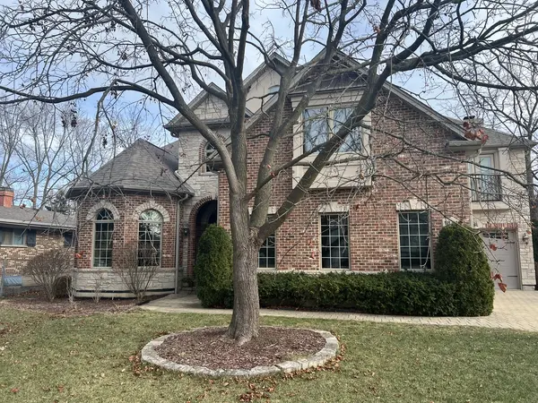 1841 Central AVE, Northbrook, IL 60062