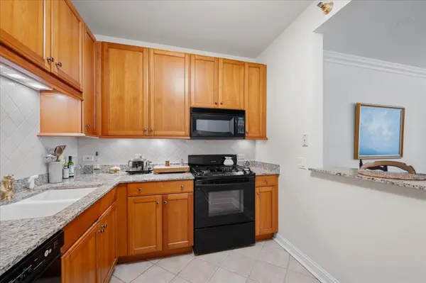 25 E Superior ST #605, Chicago, IL 60611