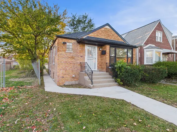 10036 S Saint Lawrence AVE, Chicago, IL 60628