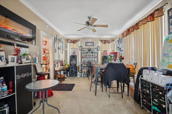611 N LEAMINGTON AVE, Chicago, IL 60644