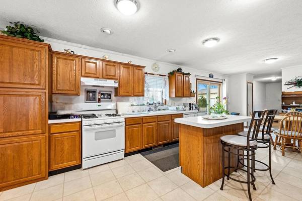 10741 W 141st AVE, Cedar Lake, IN 46303