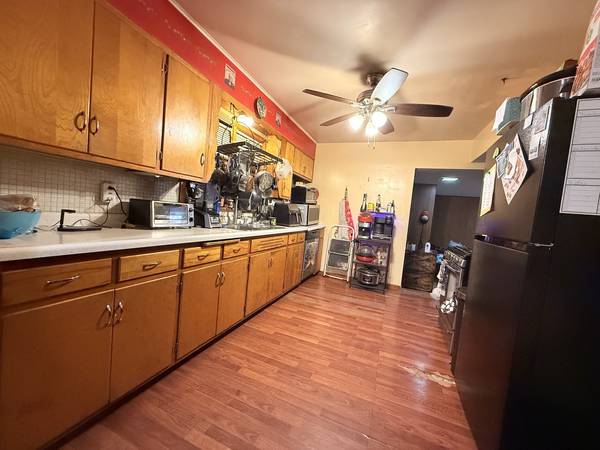 18035 Oakley AVE, Lansing, IL 60438