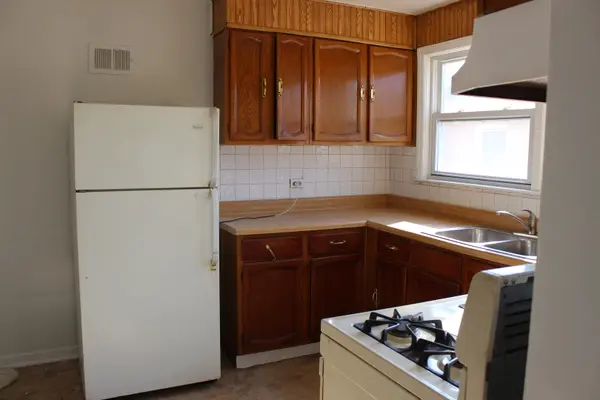 9119 La Crosse AVE #2B, Skokie, IL 60077