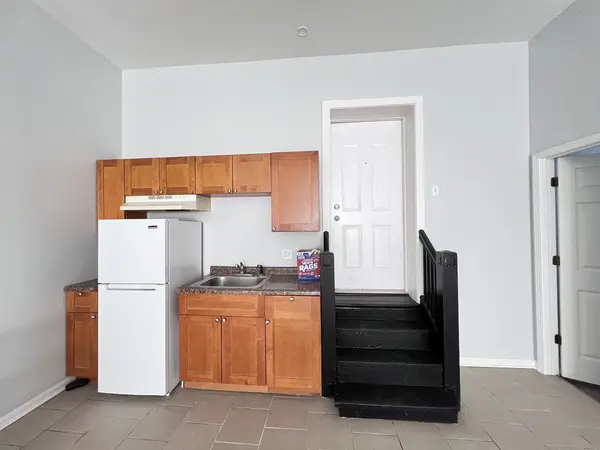 2548 W 71st ST #1F, Chicago, IL 60629