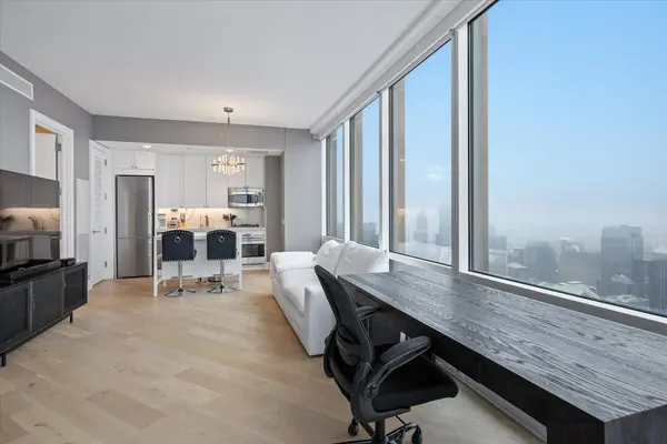 401 N Wabash AVE #73C, Chicago, IL 60611
