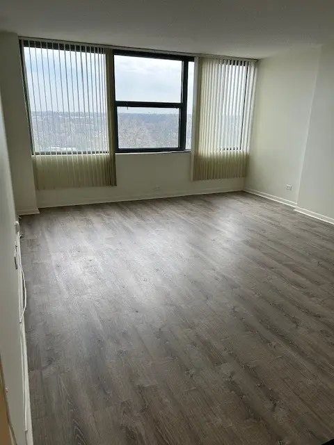 7234 W North AVE #1113, Elmwood Park, IL 60707