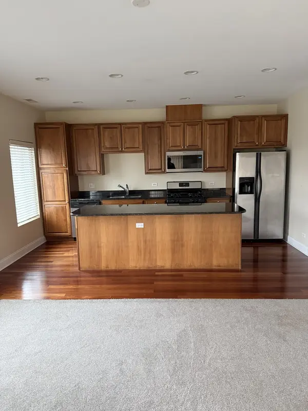 6961 Vine ST #301, Indian Head Park, IL 60525