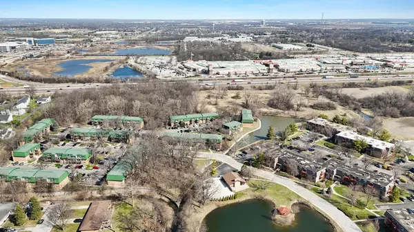 2054 Selmarten RD, Aurora, IL 60505