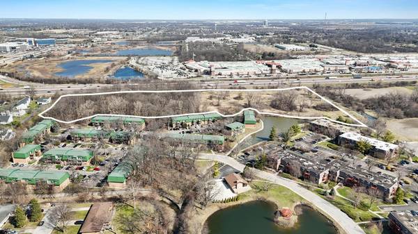 2054 Selmarten RD, Aurora, IL 60505