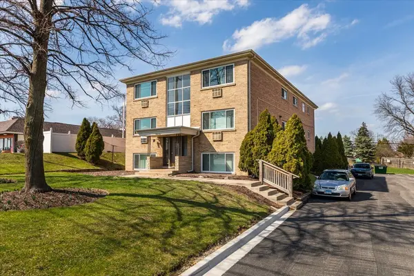 1614 OGDEN AVE #F, Downers Grove, IL 60515