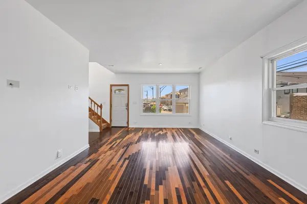 5230 S Lockwood AVE, Chicago, IL 60638