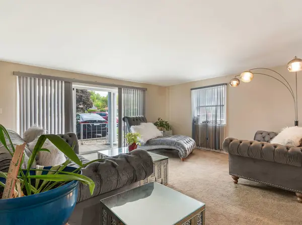 1050 S Nelson AVE #2, Kankakee, IL 60901