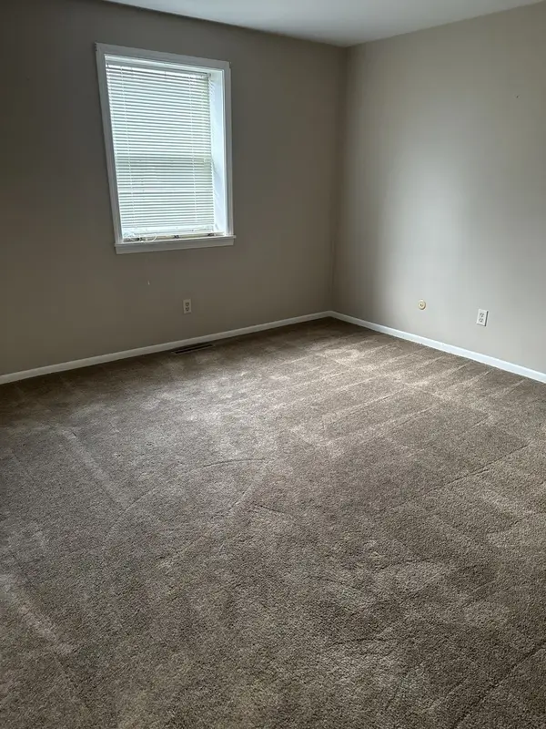 1050 S Nelson AVE #2, Kankakee, IL 60901
