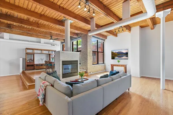 2226 N Racine AVE #15, Chicago, IL 60614