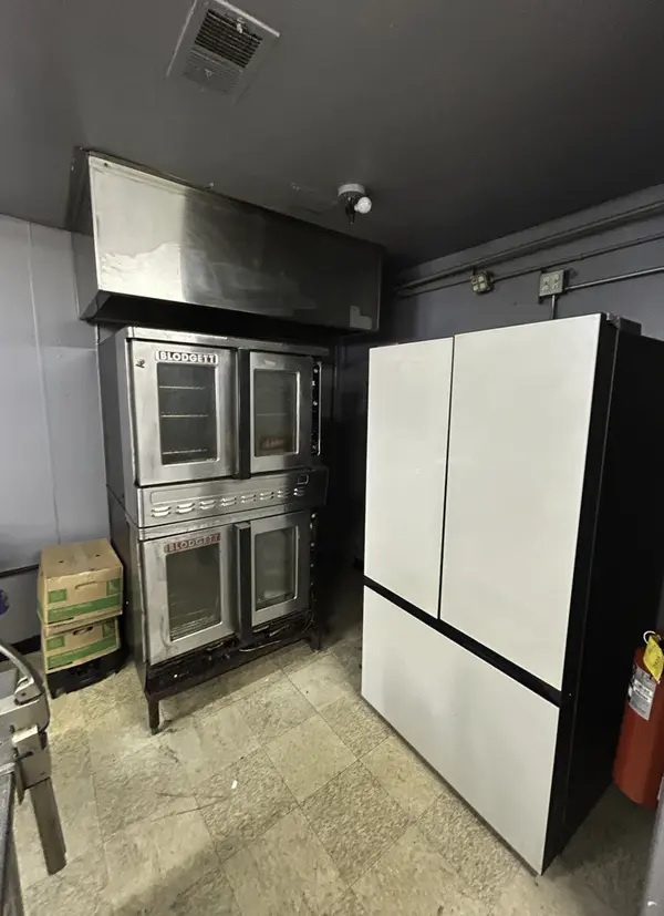 11028 S Halsted ST, Chicago, IL 60628