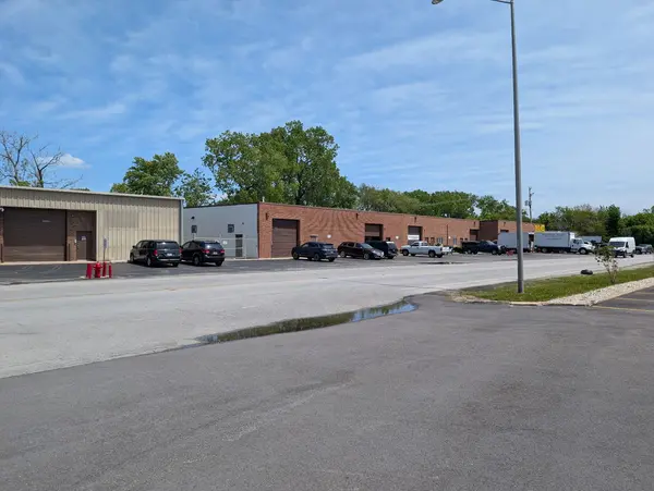 3210-44 W Wireton RD, Blue Island, IL 60406