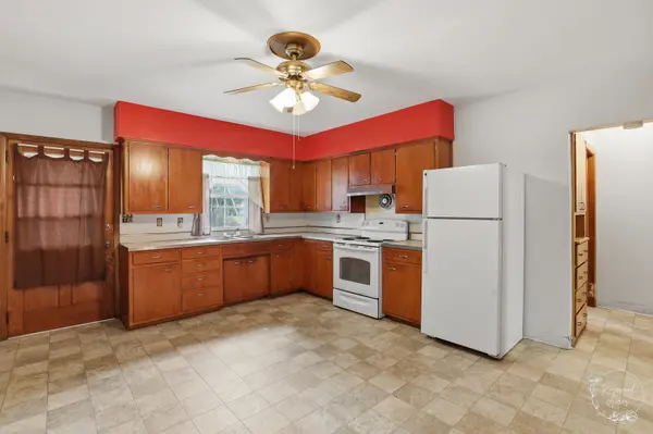 409 Main ST, Crescent City, IL 60928
