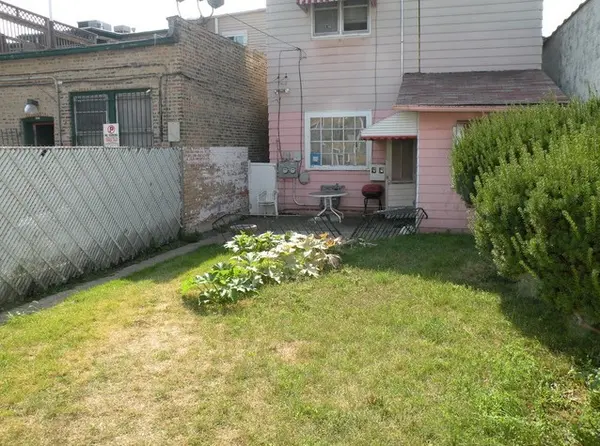7235 Roosevelt RD, Forest Park, IL 60130