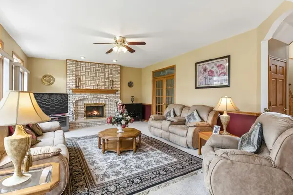 10417 Venice LN, Orland Park, IL 60467