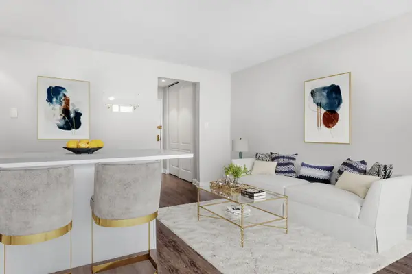 611 W Patterson AVE #420, Chicago, IL 60613