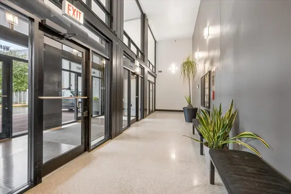 61 W 15th ST #806, Chicago, IL 60605
