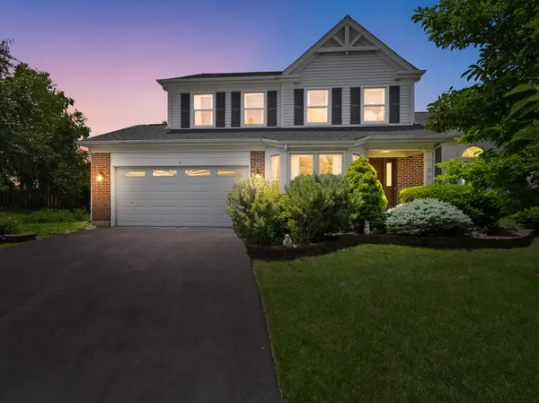5 Cheswick CT, Schaumburg, IL 60194