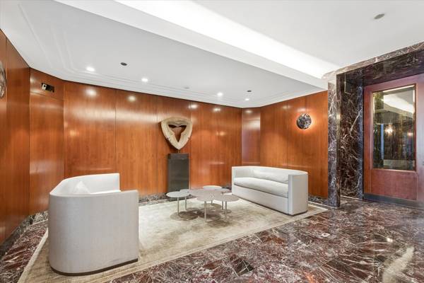 950 N Michigan AVE #3802, Chicago, IL 60611