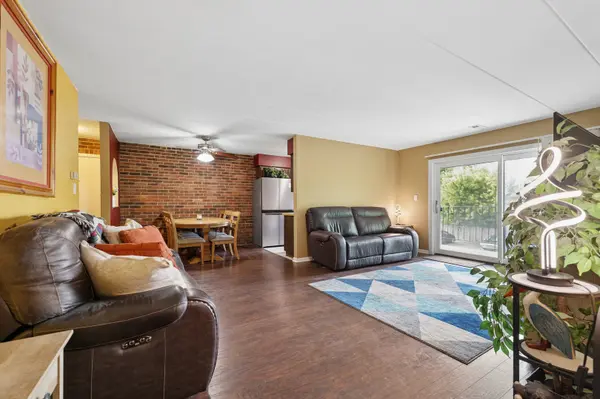 1940 183rd ST #2C, Homewood, IL 60430
