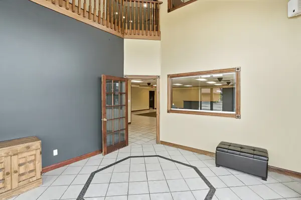8080 E 109th AVE, Winfield, IN 46307