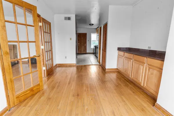 5321 S Michigan AVE #3, Chicago, IL 60615