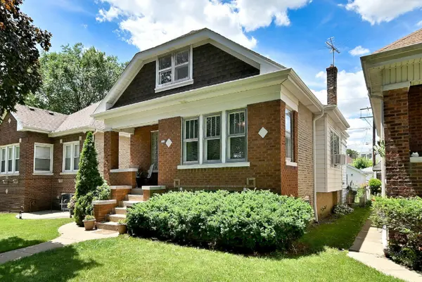 3604 N Linder AVE, Chicago, IL 60641