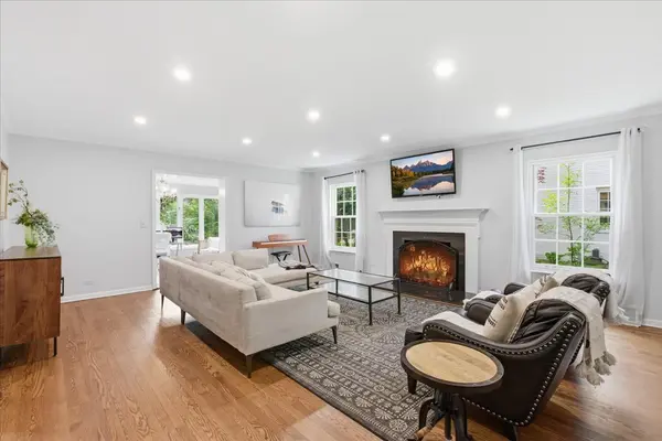 9343 Hamlin AVE, Evanston, IL 60203