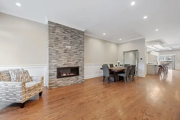 4223 S Wabash AVE, Chicago, IL 60653