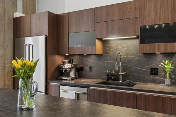758 N Larrabee ST #519, Chicago, IL 60654