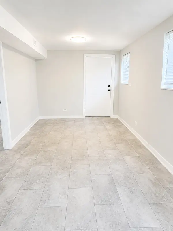 1249 S Kolin AVE #GRDN, Chicago, IL 60623