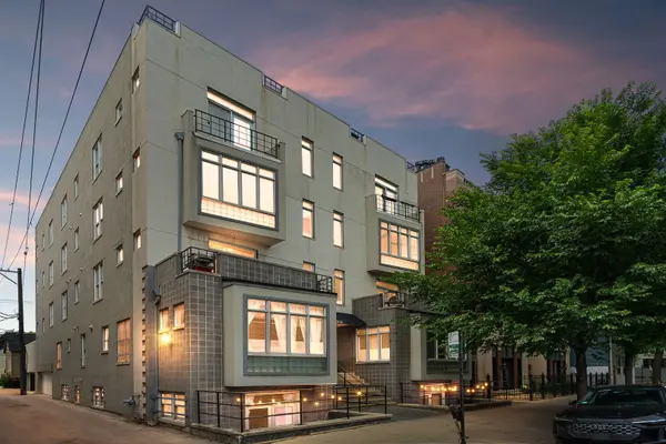 2814 N Sheffield AVE #2S, Chicago, IL 60657