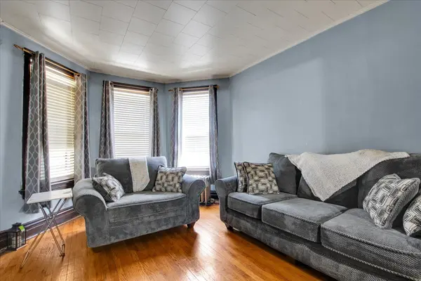838 N Homan AVE, Chicago, IL 60651
