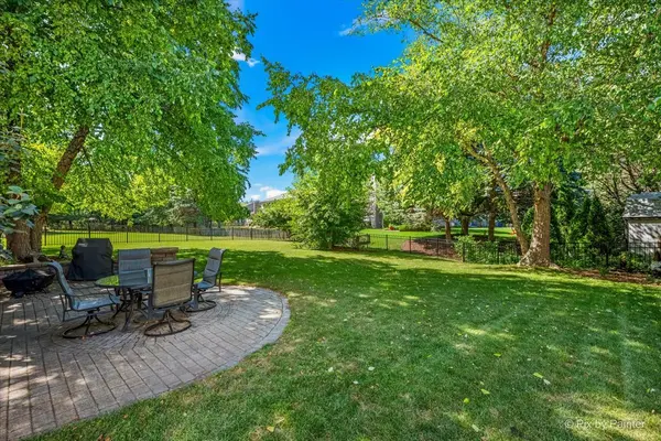 2639 Berkshire DR, Geneva, IL 60134