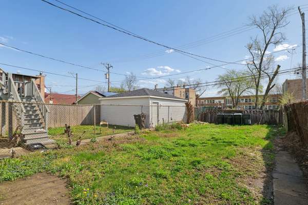 6521 S Saint Lawrence AVE, Chicago, IL 60637